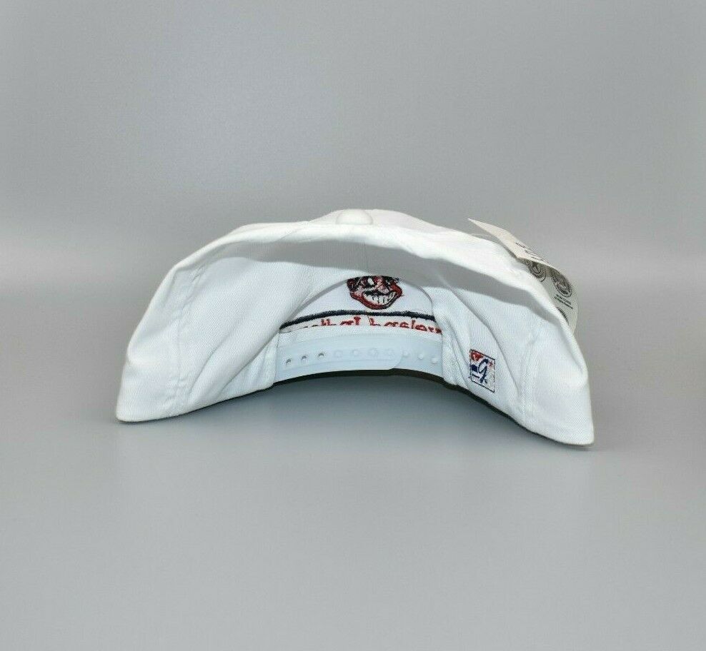Cleveland Indians Vintage 90's The Game Split Bar Snapback Cap Hat