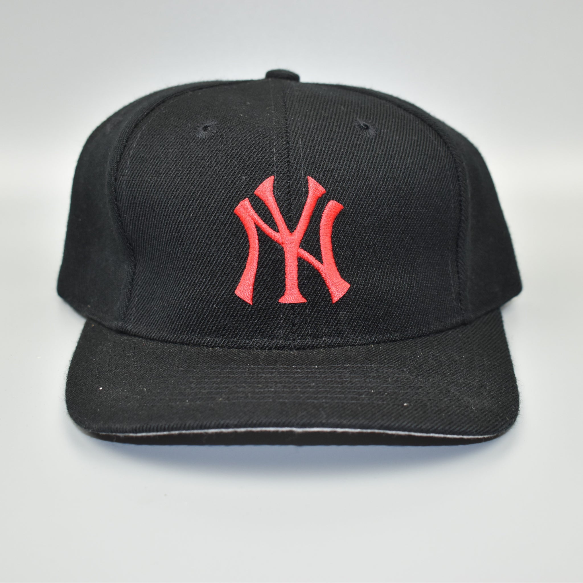 New York Yankees Twins Enterprise Vintage 90's Snapback Cap Hat