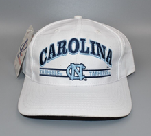 Load image into Gallery viewer, North Carolina Tar Heels Vintage Logo Athletic Split Bar Snapback Cap Hat - NWT
