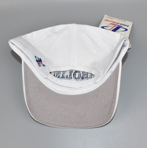 North Carolina Tar Heels Vintage Logo Athletic Split Bar Snapback Cap Hat - NWT