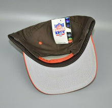 Load image into Gallery viewer, Cleveland Browns Logo Athletic NFL Vintage 90&#39;s Twill Snapback Cap Hat - NWT
