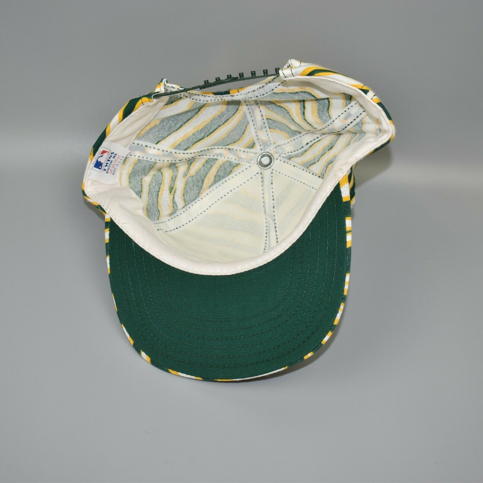 Oakland Athletics MLB Zubaz Twins Enterprise Vintage 90's Snapback Cap –  thecapwizard