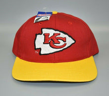 Load image into Gallery viewer, Kansas City Chiefs NFL Vintage 90&#39;s Eastport Twill Snapback Cap Hat - NWT
