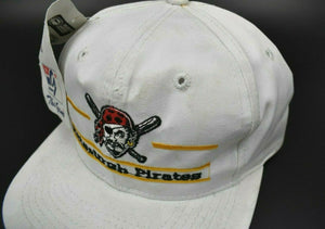 Pittsburgh Pirates Vintage 90's The Game Split Bar Snapback Cap Hat - NWT