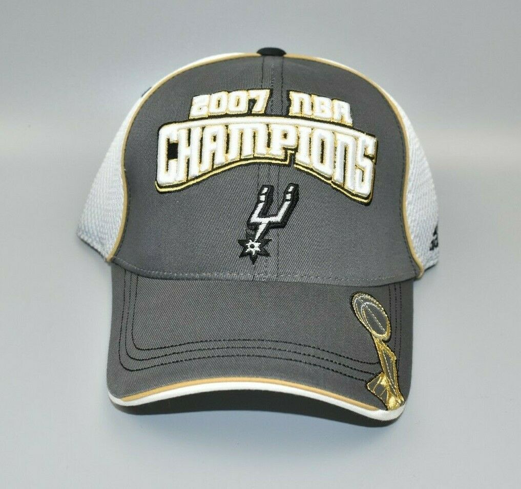 Golden State Warriors 2017 NBA Champions Adidas Locker Room Adjustable Hat