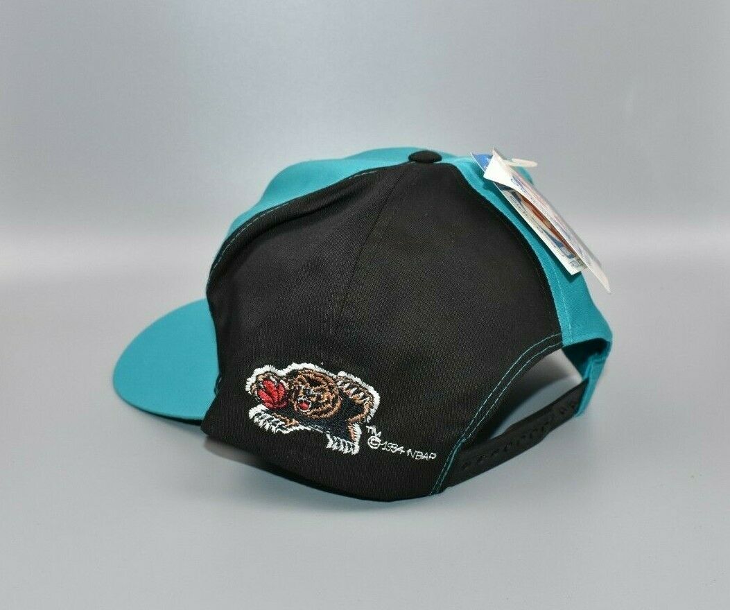 Buffalo Sabres Vintage 90's Twins Enterprise Big Logo Snapback Cap Hat - NWT