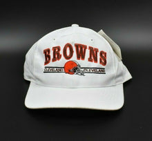 Load image into Gallery viewer, Cleveland Browns Vintage 90&#39;s Logo Athletic Split Bar Snapback Cap Hat - NWT
