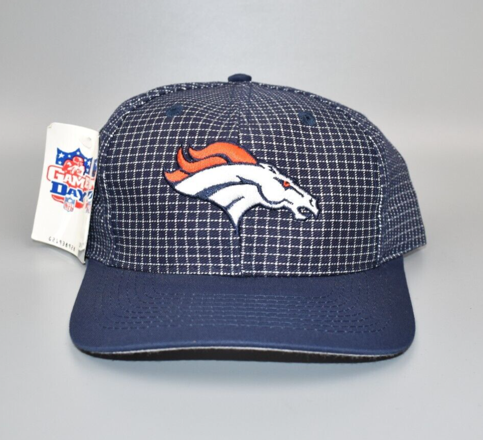 Denver Broncos Vintage Logo 7 Grid Snapback Cap Hat - NWT – thecapwizard