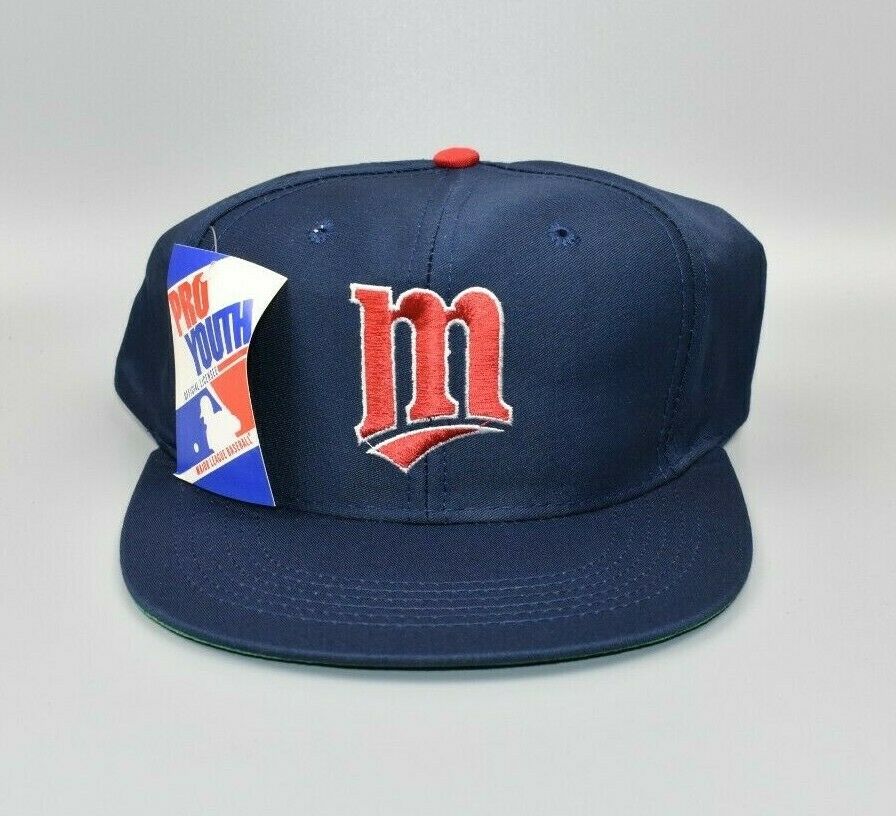 NWT Vintage Minnesota Timberwolves Snapback Hat